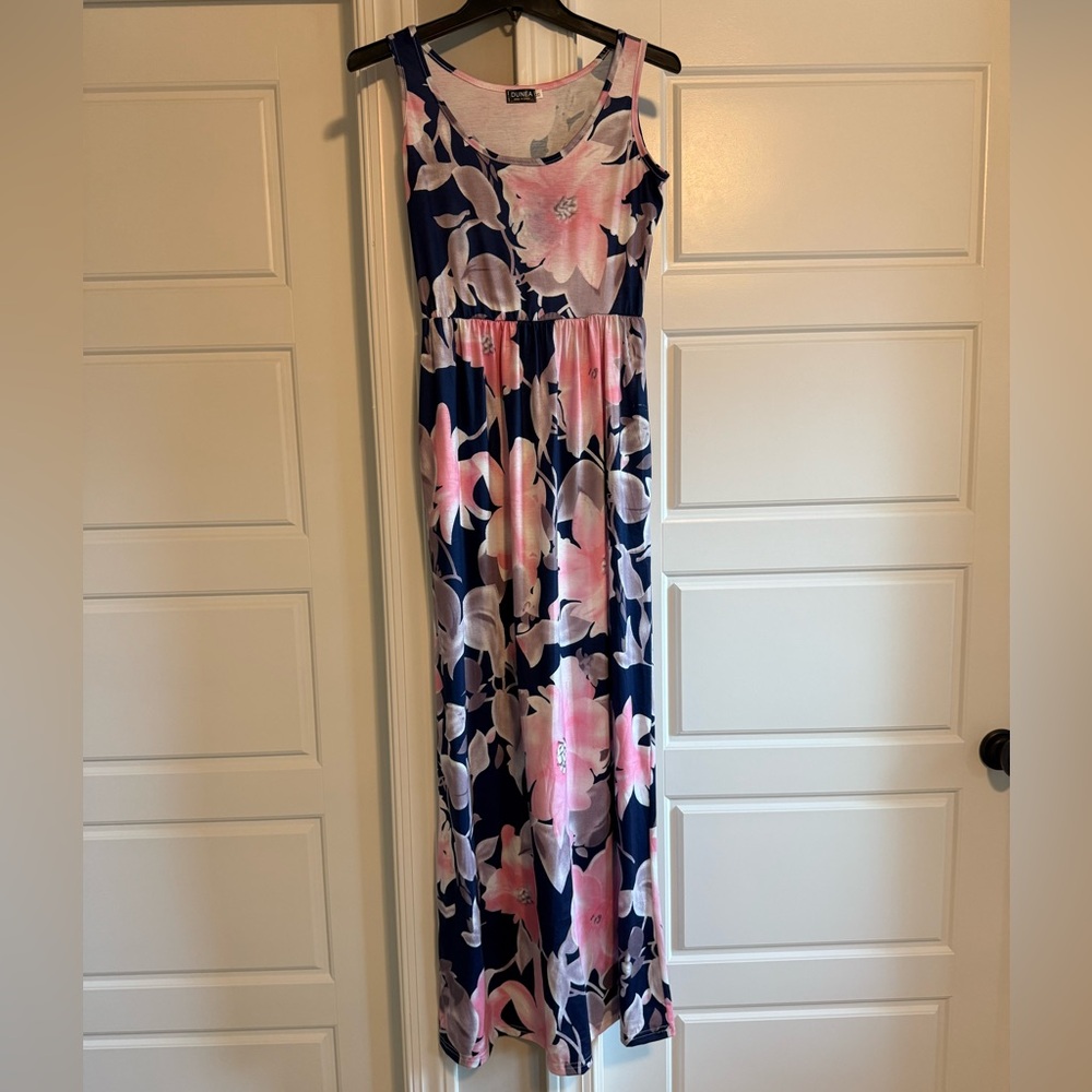 Pink/Navy Floral Maxi Dress w/ Pockets